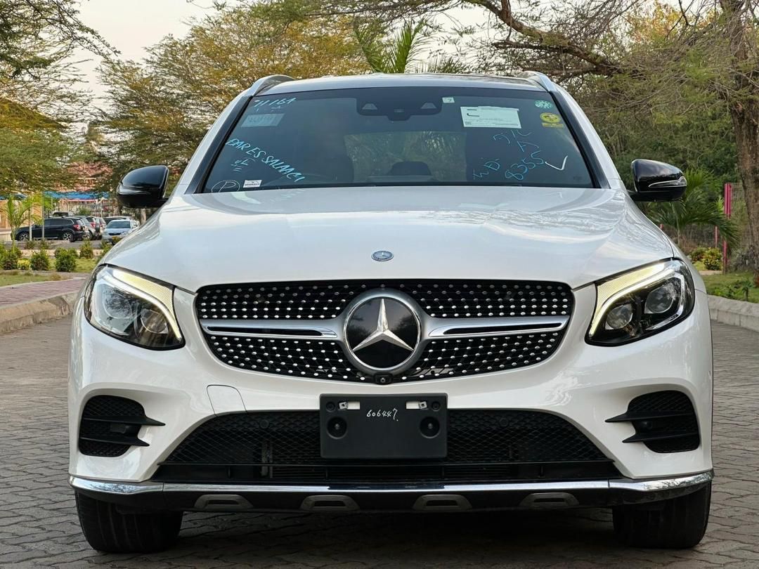 Mercedes Benz